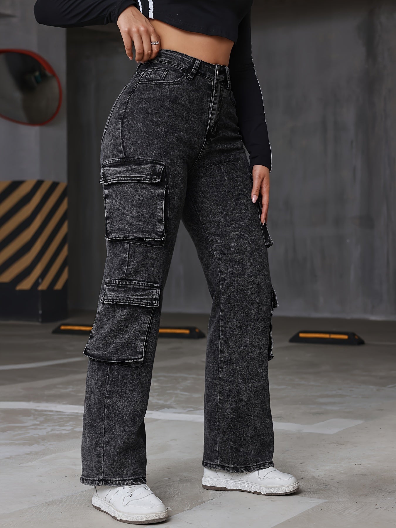 Stylish High Waist Boyfriend Cargo Denim Jeans - Women Jeans with Flap Pockets, Casual Baggy Fit, Comfortable Stretch Fabric, and Classic Five-Pocket Design - Perfect for Daily Wear and Outdoor Activities