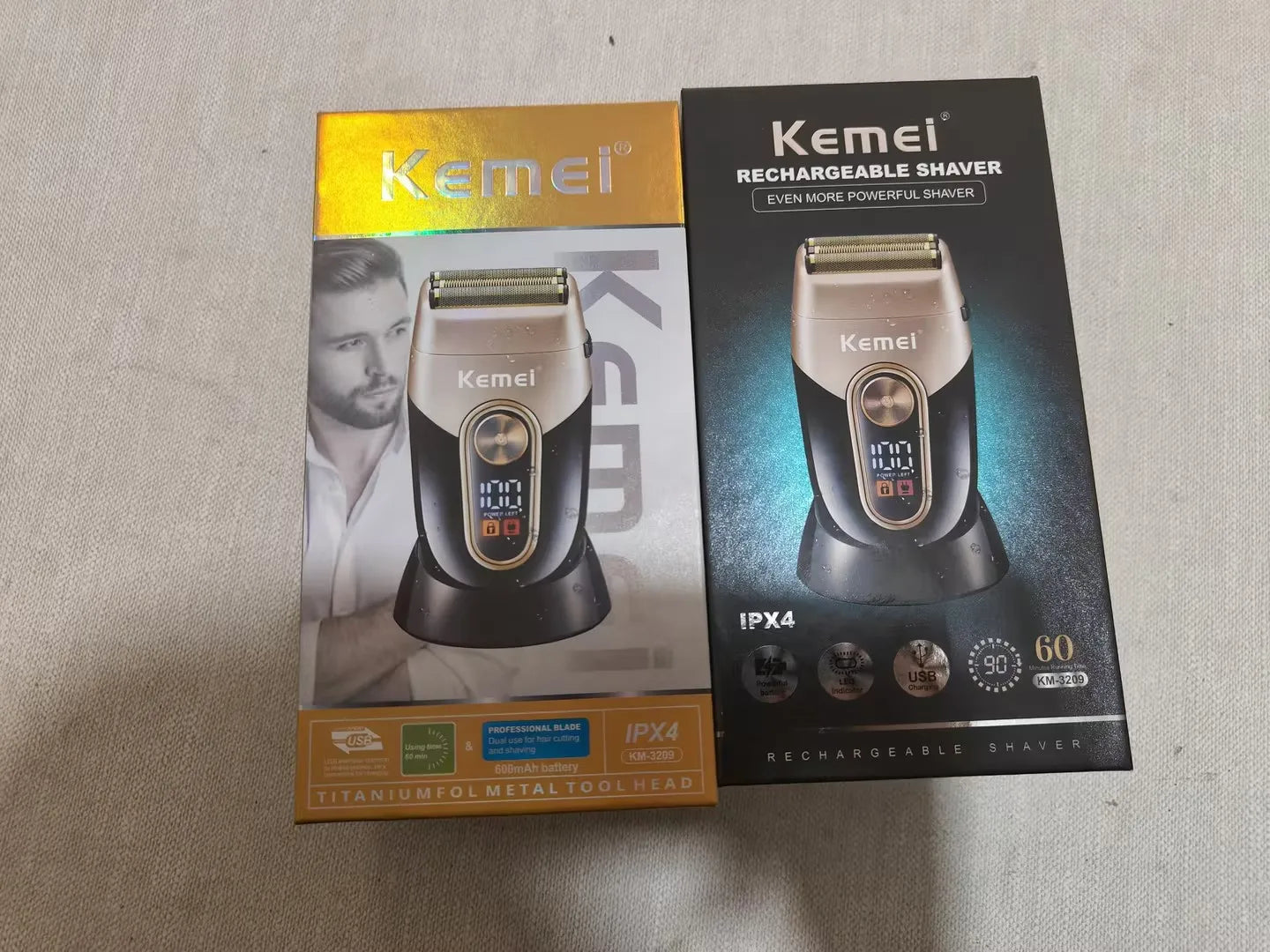 KEMEI High Quality Male  Three Blade Heads Electric Shaver Shaving Machine Foil Trimmer Razor KM-3209