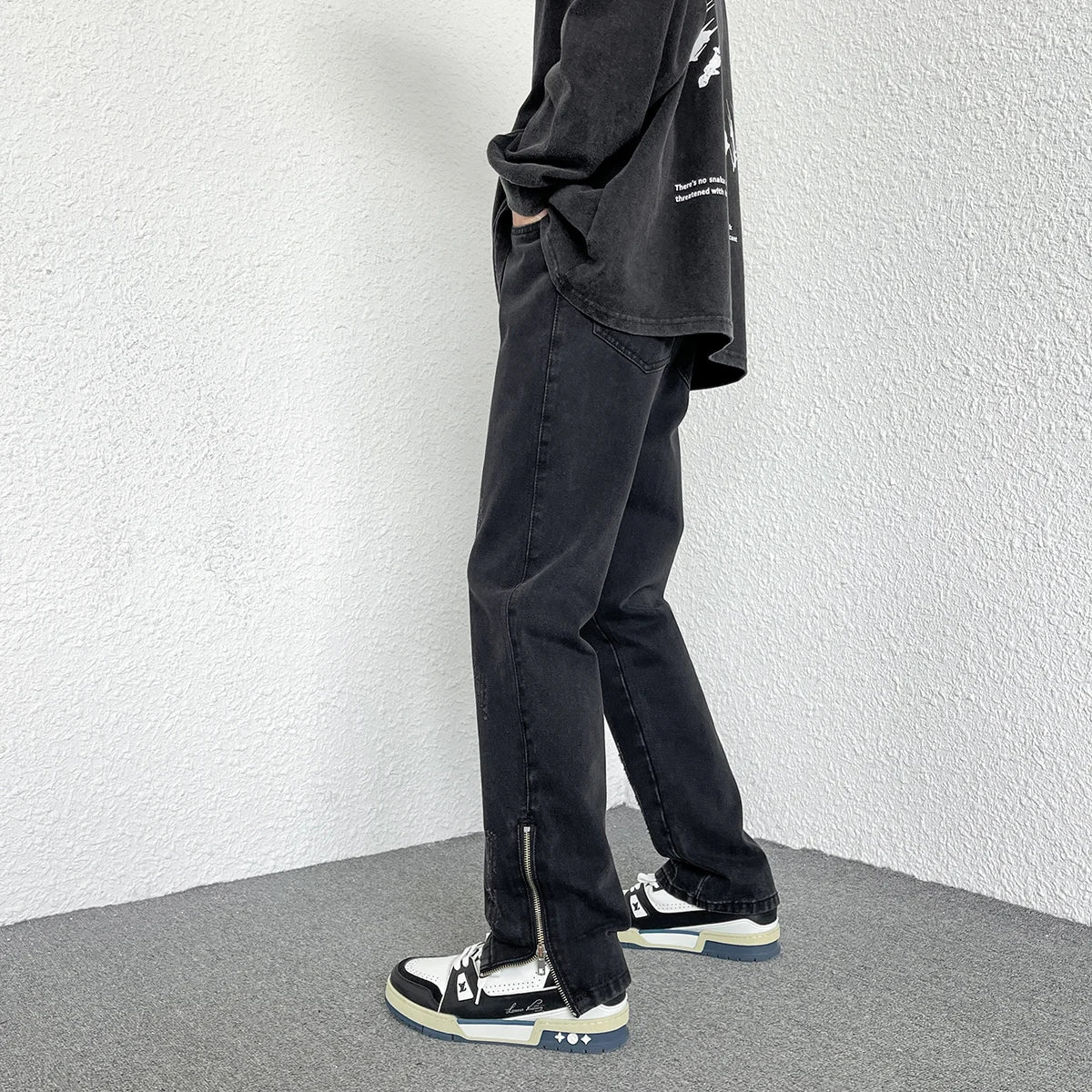 2024 Spring New Style Korean Style Men Fashionable Retro Street Jeans Zip Design on Trouser Legs Straight-leg Denim Pants Black