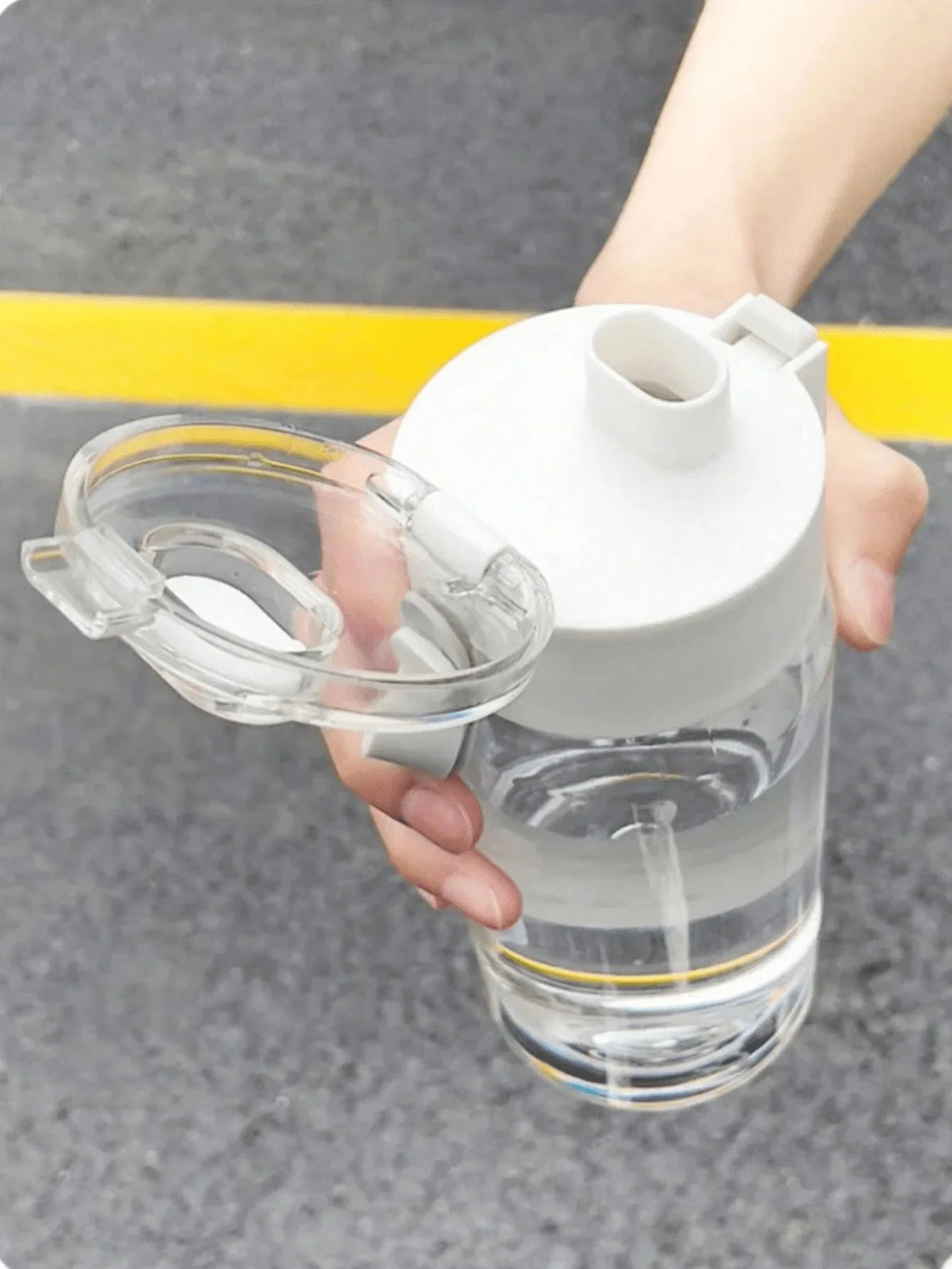 1pc Portable Sports Fitness Large Capacity Transparent Cup, Outdoor, Travel, Office Essential Water Bottle
