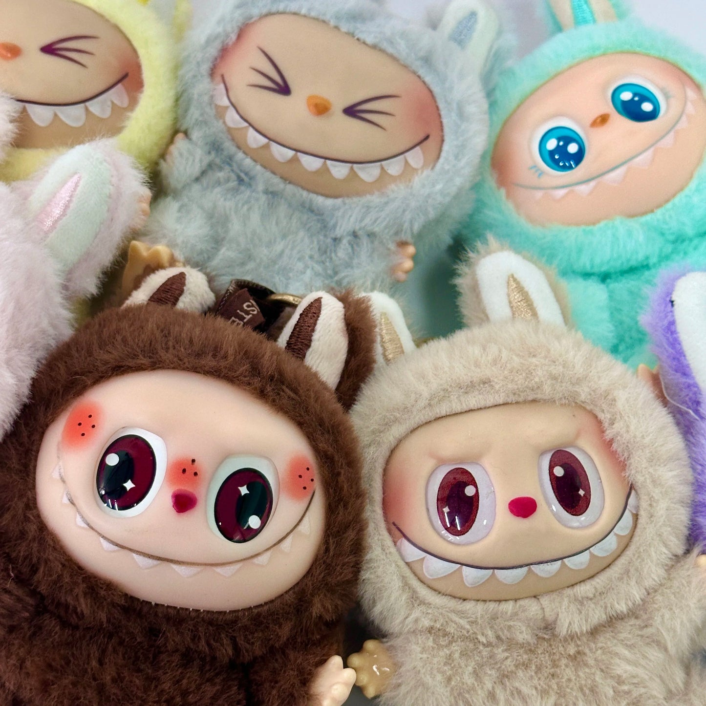 NICE  Macaron 2nd Generation Monster Labu Sitting PVC Labu Doll Series Surprise Holiday Gift