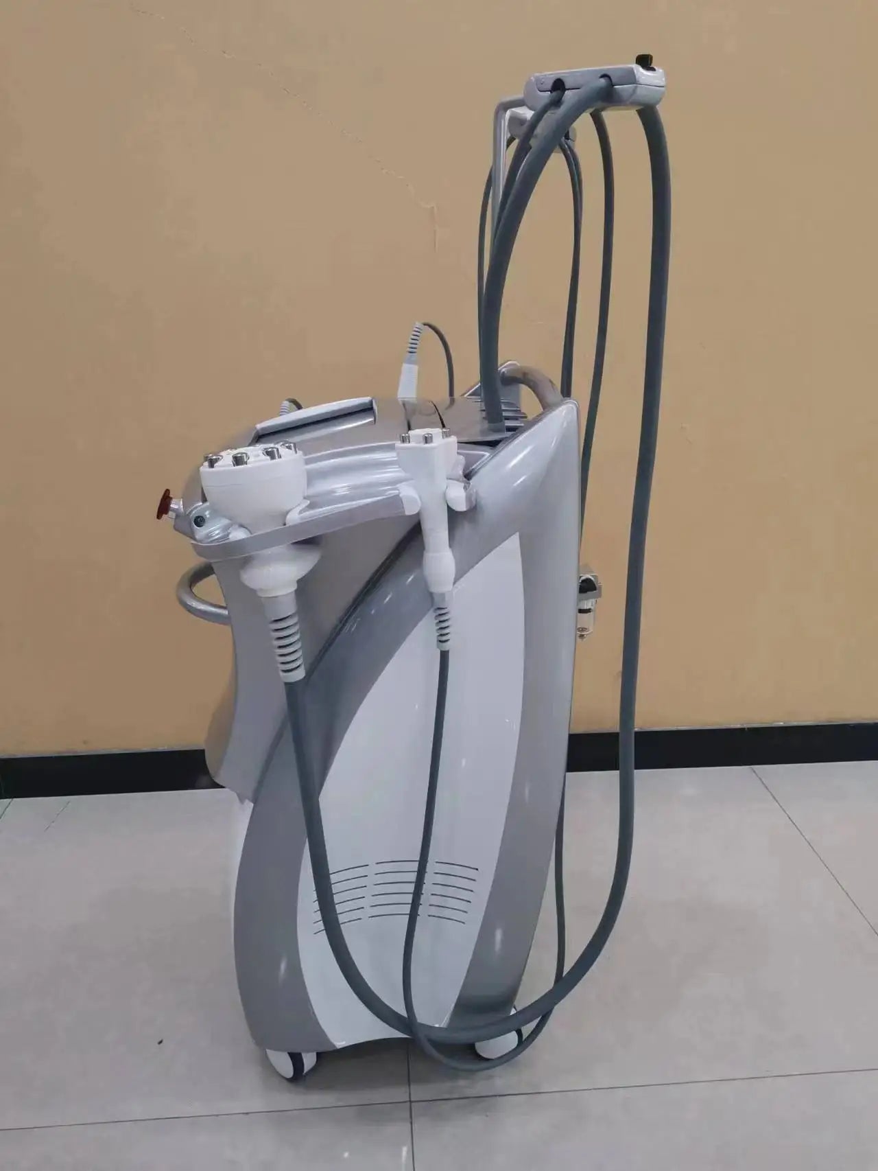 Venus Legacy Cellulite Treatment Machine Vacuum Slimming Cellulite Removal Vacuum Legacy Skin Lifting SPA Device