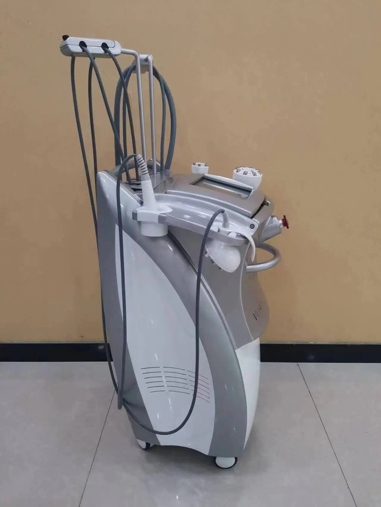 Venus Legacy Cellulite Treatment Machine Vacuum Slimming Cellulite Removal Vacuum Legacy Skin Lifting SPA Device